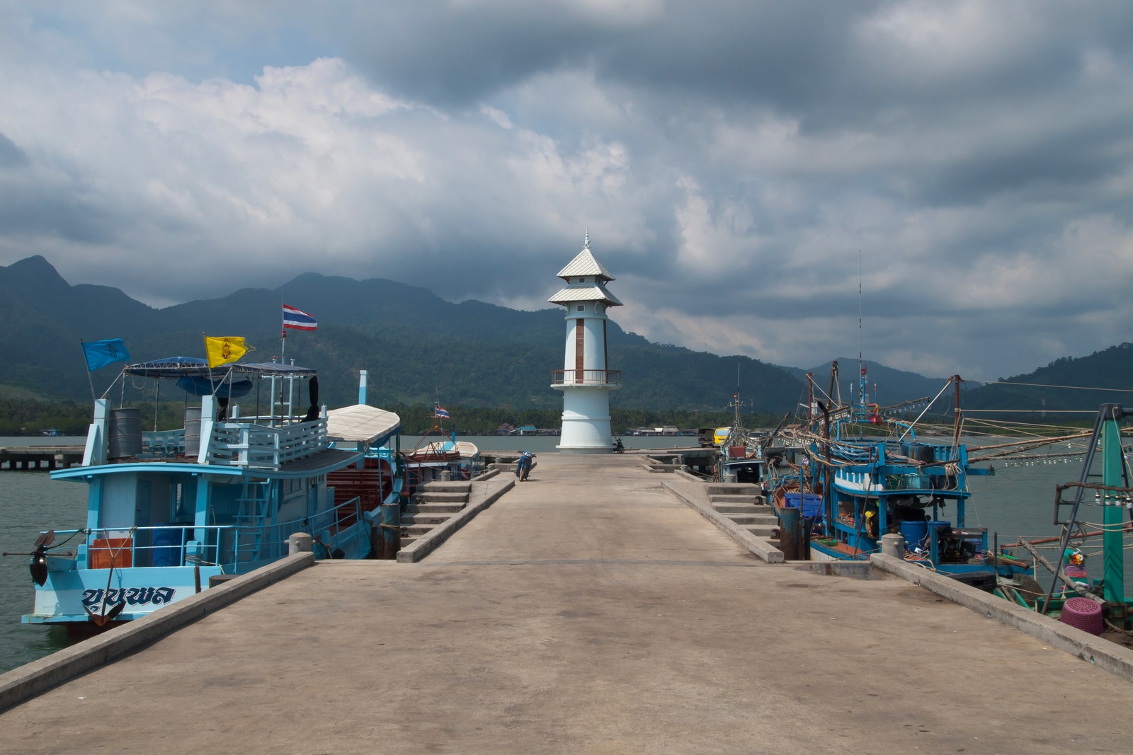 The pier and lighthouse of Baan Salak Petch
